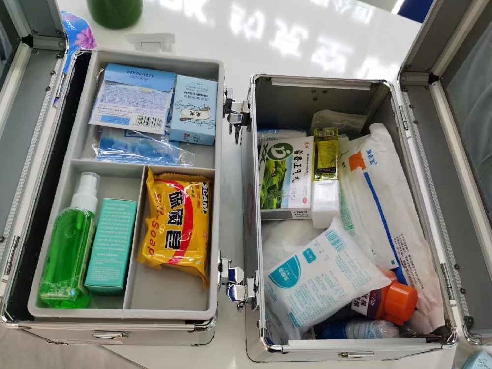 炎夏送爽，情暖一线——约克专卖店“烈日送清凉”主题活动侧记